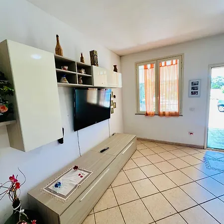 Apartment Apple House